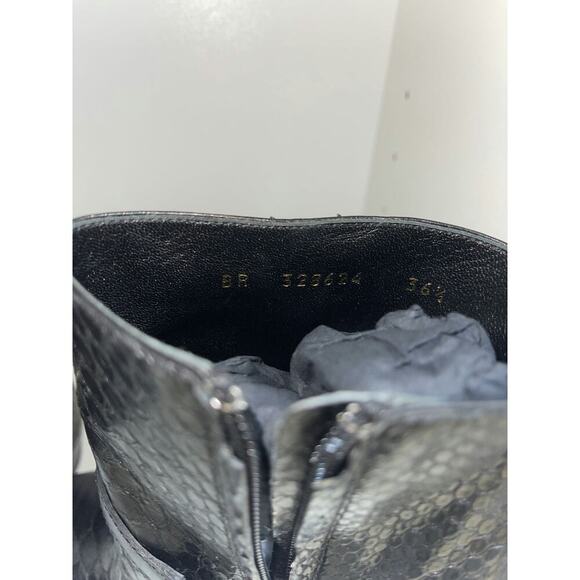 Saint Laurent Paris Black Python Embossed Leather Ankle Boots - Size 36,5 - Picture 4 of 4